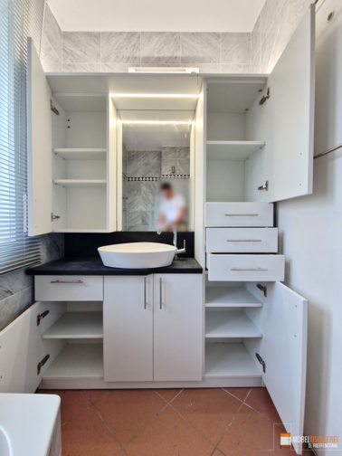 Bad und mehr | großer Waschtisch