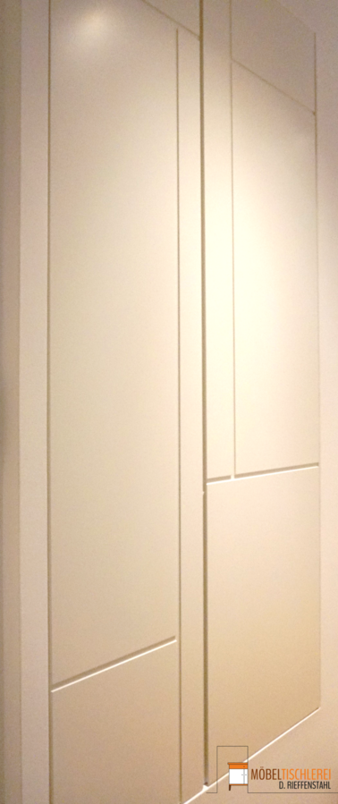 Flurmöbel | Multifunktionstalent Nischenschrank